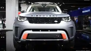 Foto - Land Rover Pamer Calon Varian Baru Dengan Spek "Badak"
