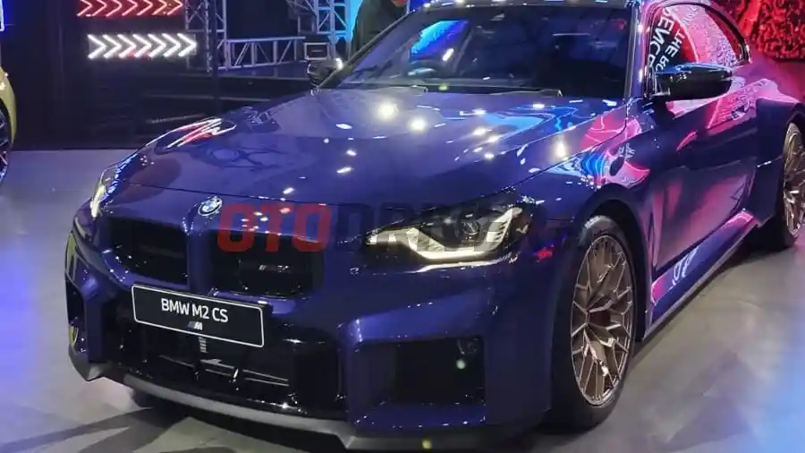 Foto - Mengenal Lebih Dekat Dengan 3 BMW M Paling Gres di Indonesia