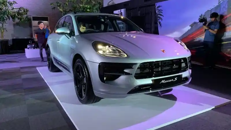 Berita - GALERI: Porsche Macan 2019 (19 Foto)