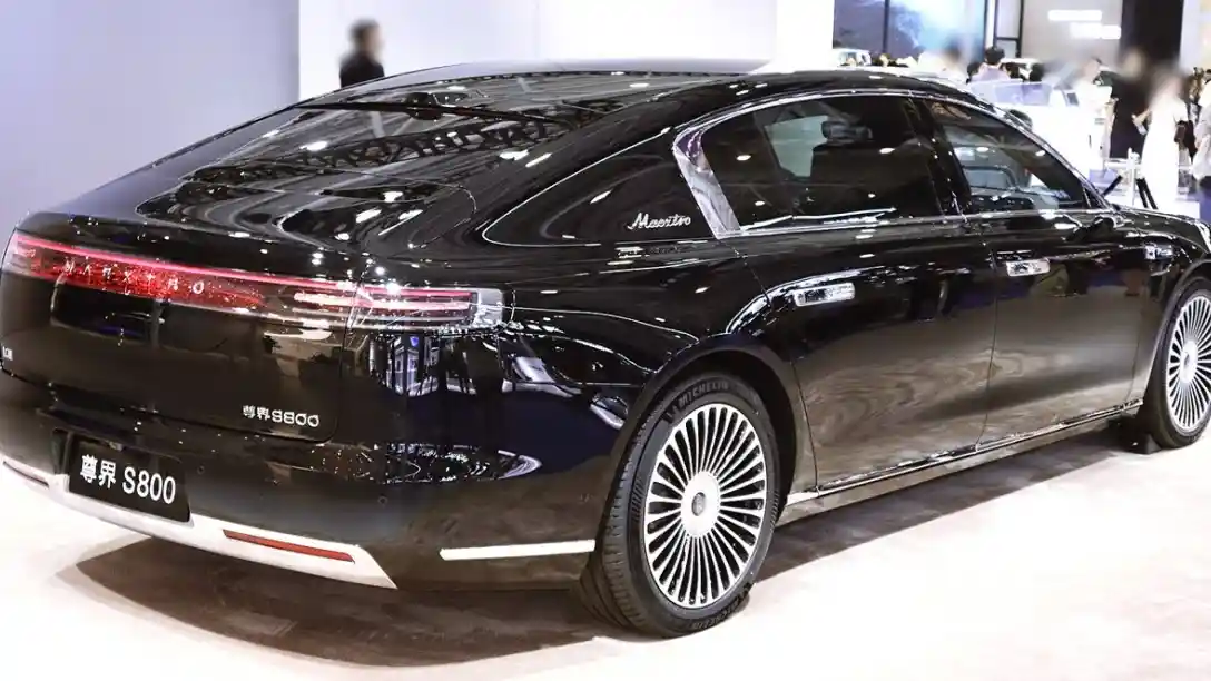 Foto - Mengenal Maextro S800, Sedan Premium Terlaris Di Tiongkok