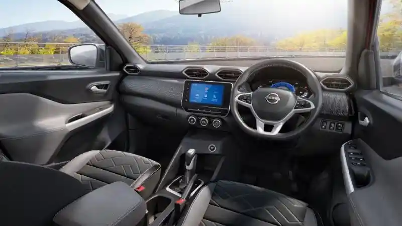 Foto - Nissan Magnite Berpeluang Jadi Rival Berat Rocky-Raize