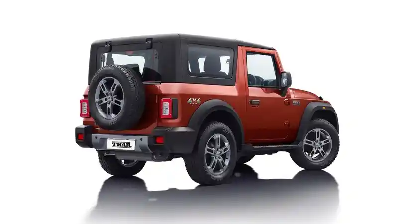 Foto - Mahindra Thar, Jagoan India Berharga Seperempat Banderol Wrangler