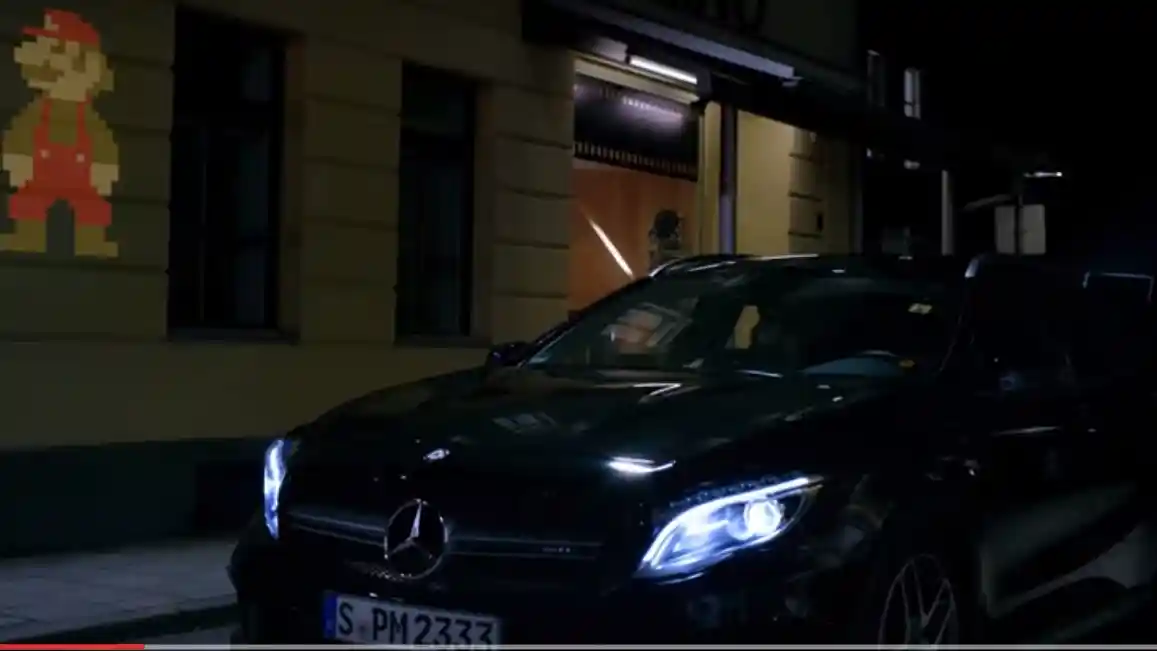 Berita - Mengejutkan, Mercedes-Benz Masukkan GLA-Class Ke Game Super Mario Bros 