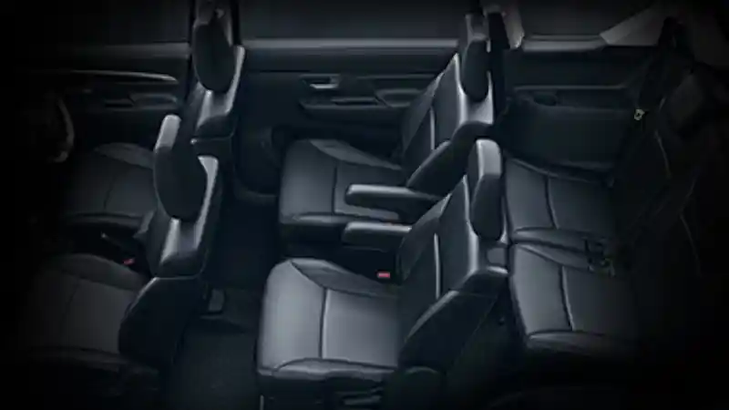 Foto - Ertiga XL6 Meluncur Agustus ini, Apa Bedanya dengan Versi Indonesia?