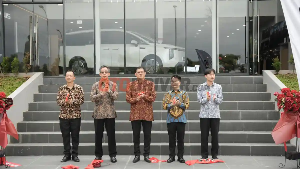 Foto - MAXUS Resmikan Dealer Baru di PIK, Perkuat Ekosistem Kendaraan Listrik di Jabodetabek