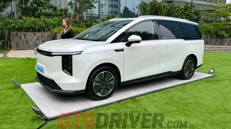 Foto - GALERI: Maxus Mifa 7 Dan Mifa 9