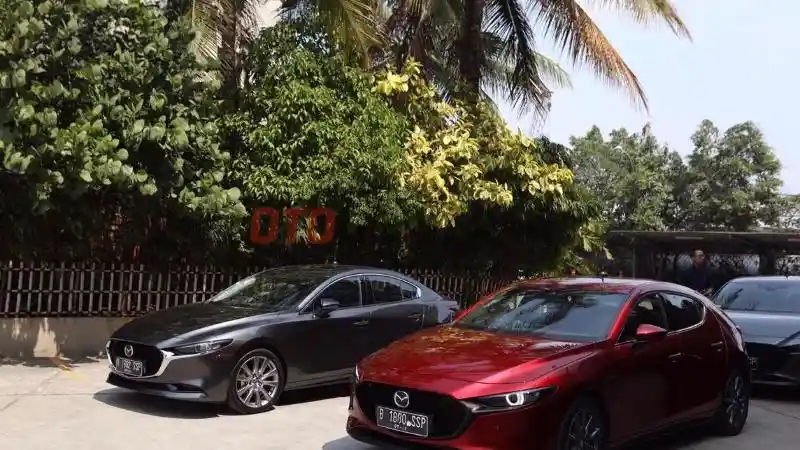 Foto - Ini Dia Fitur All New Mazda 3 yang Tak Dibawa ke Indonesia