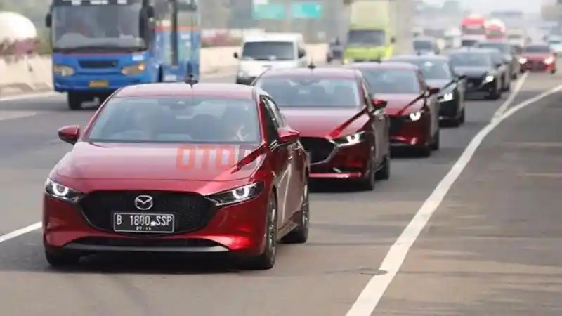 Berita - Ini Dia Fitur All New Mazda 3 yang Tak Dibawa ke Indonesia