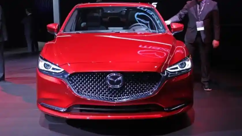 Foto - Mazda 6 Model 2018 Versi AS Resmi Muncul Dengan Mesin Turbo Gahar!