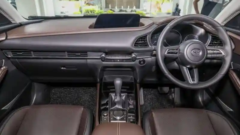 Foto - Mazda CX-30 Di Malaysia Punya Varian AWD