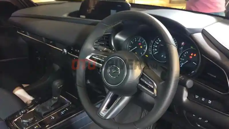 Foto - Kulit Setir Bisa Rusak Gara-Gara Hal Ini