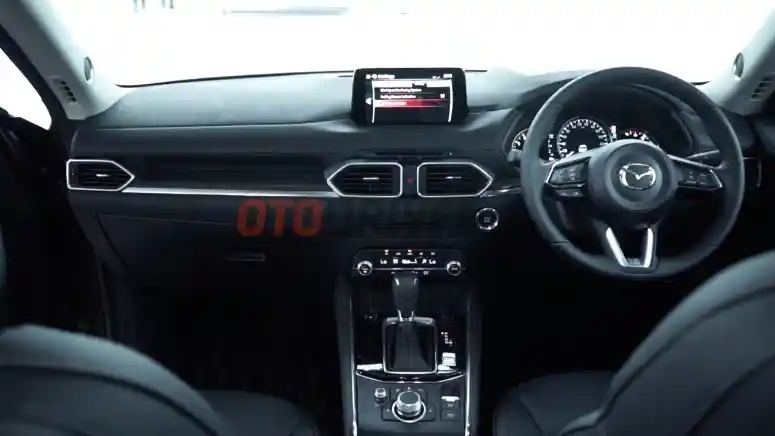 Foto - Mazda CX-5 Facelift Tawarkan Pilihan Mesin Diesel di Inggris