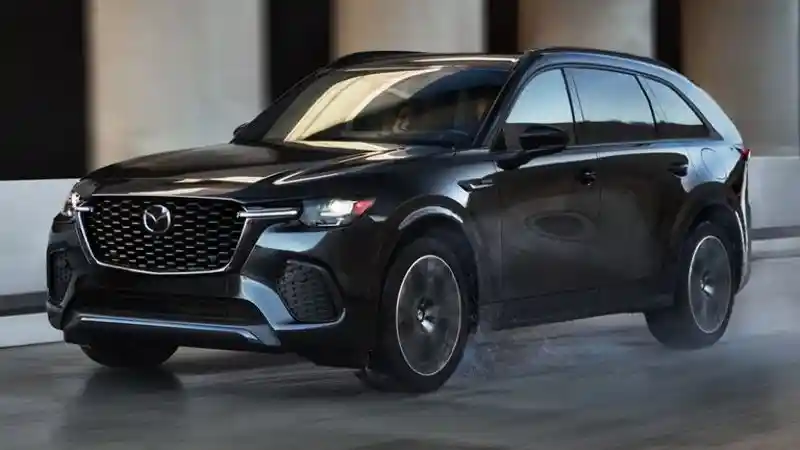 Berita - Mazda CX-70 Resmi Melakukan Debut Dunia