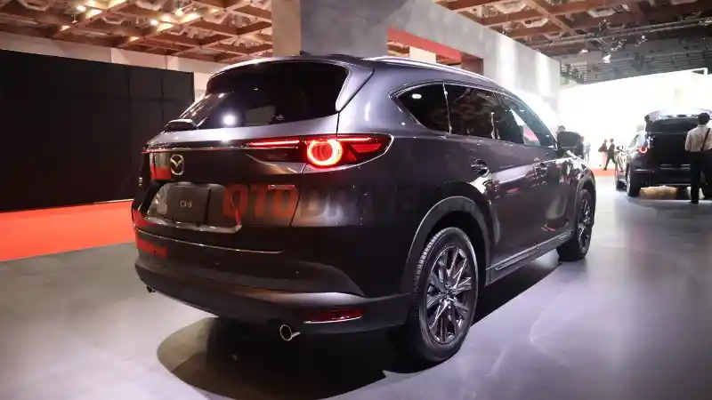 Foto - Peminat CX-8 di Indonesia Padahal Banyak, Tapi..