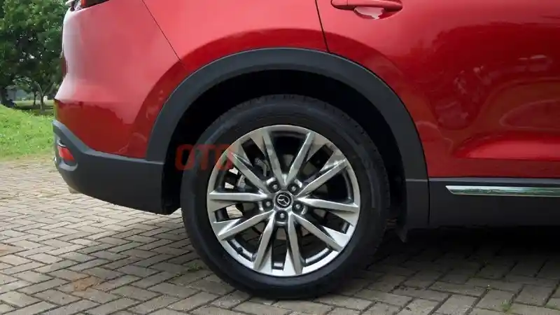 Foto - FIRST DRIVE: Mazda CX-9 2019