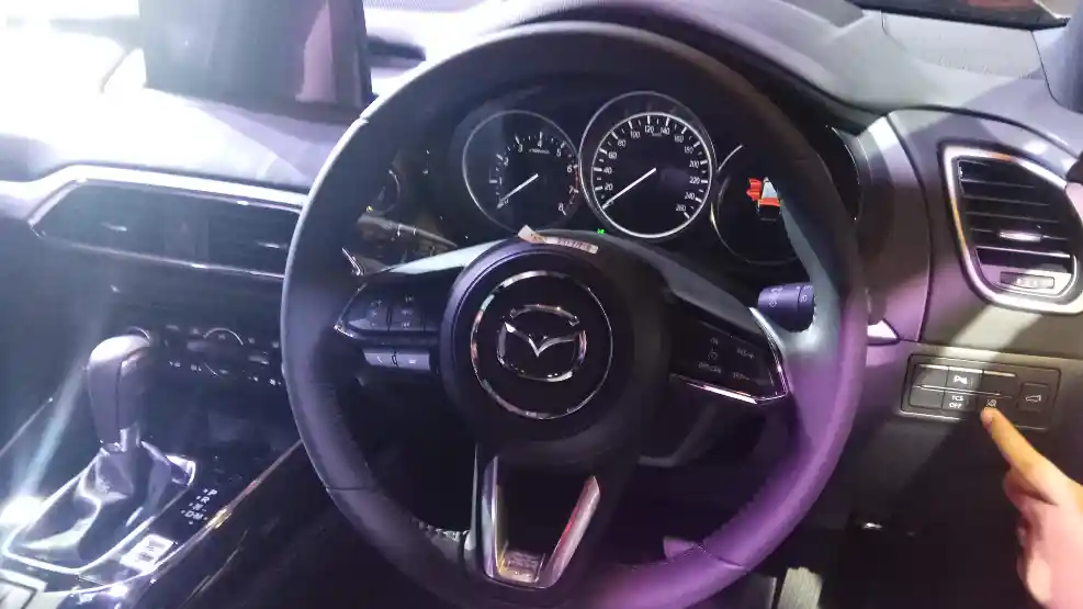 Foto - Hyundai Palisade VS Mazda CX-9, Mana Yang Lebih Menantang?