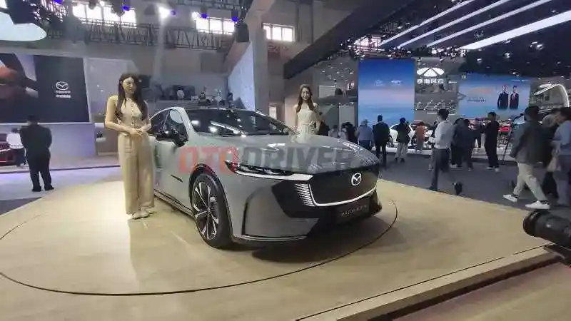 Foto - Mazda 6e Dipastikan Diluncurkan Dalam Waktu Dekat