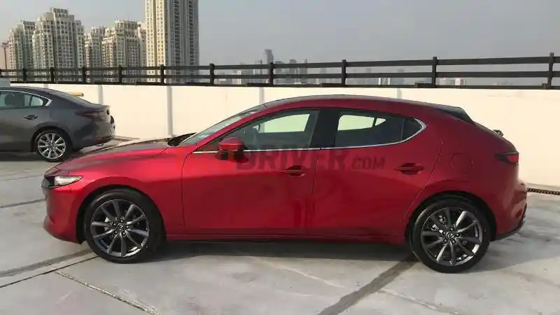 Foto - First Impression Mazda 3 Hatchback Generasi Terbaru 