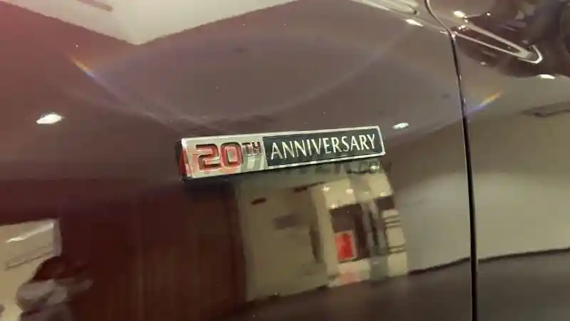 Foto - Hanya Dijual 50 Unit, Inilah Perbedaan Mazda6 20th Anniversary