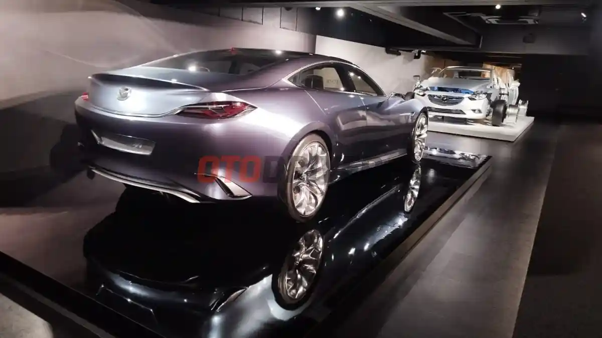 Foto - Mengunjungi Mazda Museum Di Hiroshima, Ada Mobil Apa Saja?