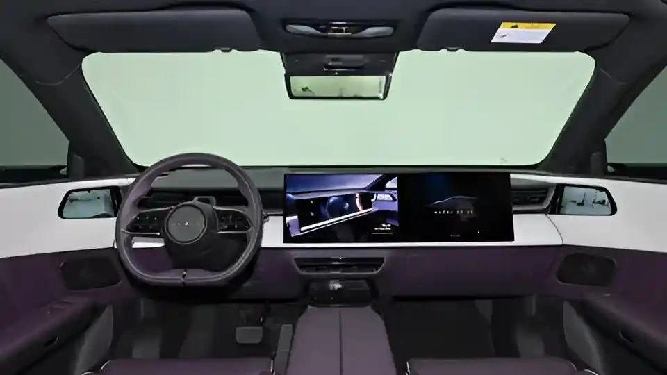 Foto - Mazda EZ-60 SUV Listrik Meluncur Agustus Di China, Indonesia Kapan?