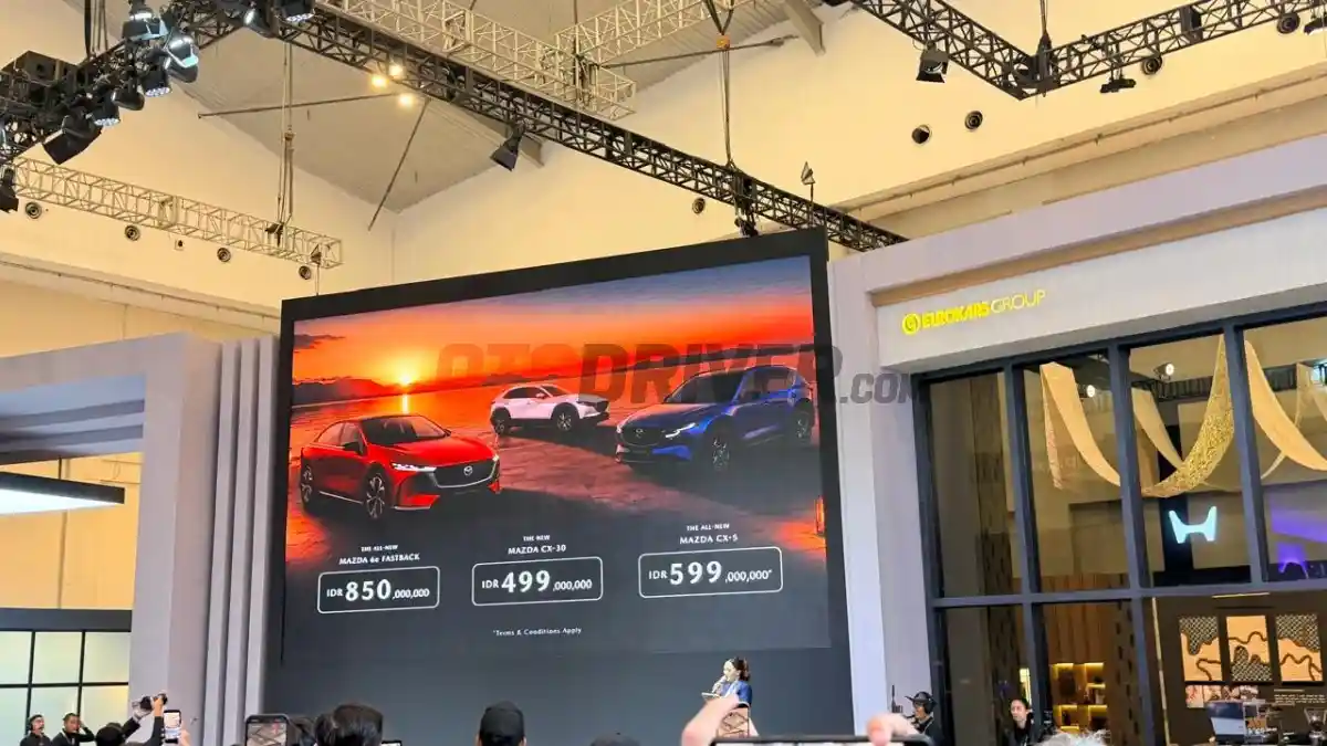 Foto - Mazda Luncurkan Tiga Mobil Baru di GIIAS 2026, CX-5 Generasi Terbaru hingga Sedan Listrik 6e