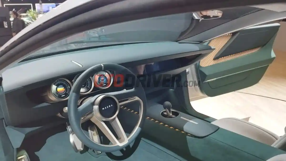 Foto - Mazda Vision X-Coupe, Mobil Hybrid Dengan Mesin Rotary Turbo