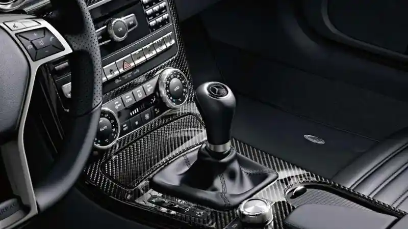 Berita - Mercedes-Benz Ucapkan Selamat Tinggal Untuk Girboks Manual