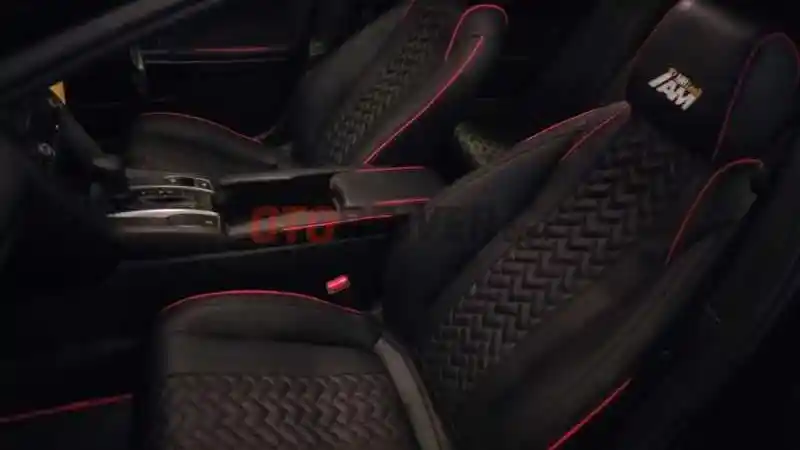 Foto - Civic Turbo ini Dinobatkan Memilki Interior Terbaik Se-Medan