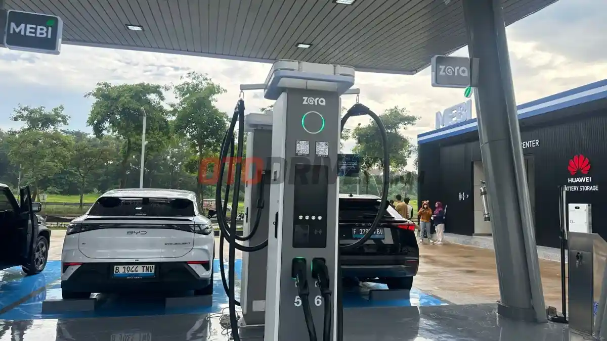 Foto - MEBI Resmikan SPKLU Signature Station Pertama di Indonesia, Hadirkan Ultra Fast Charging Berteknologi Huawei