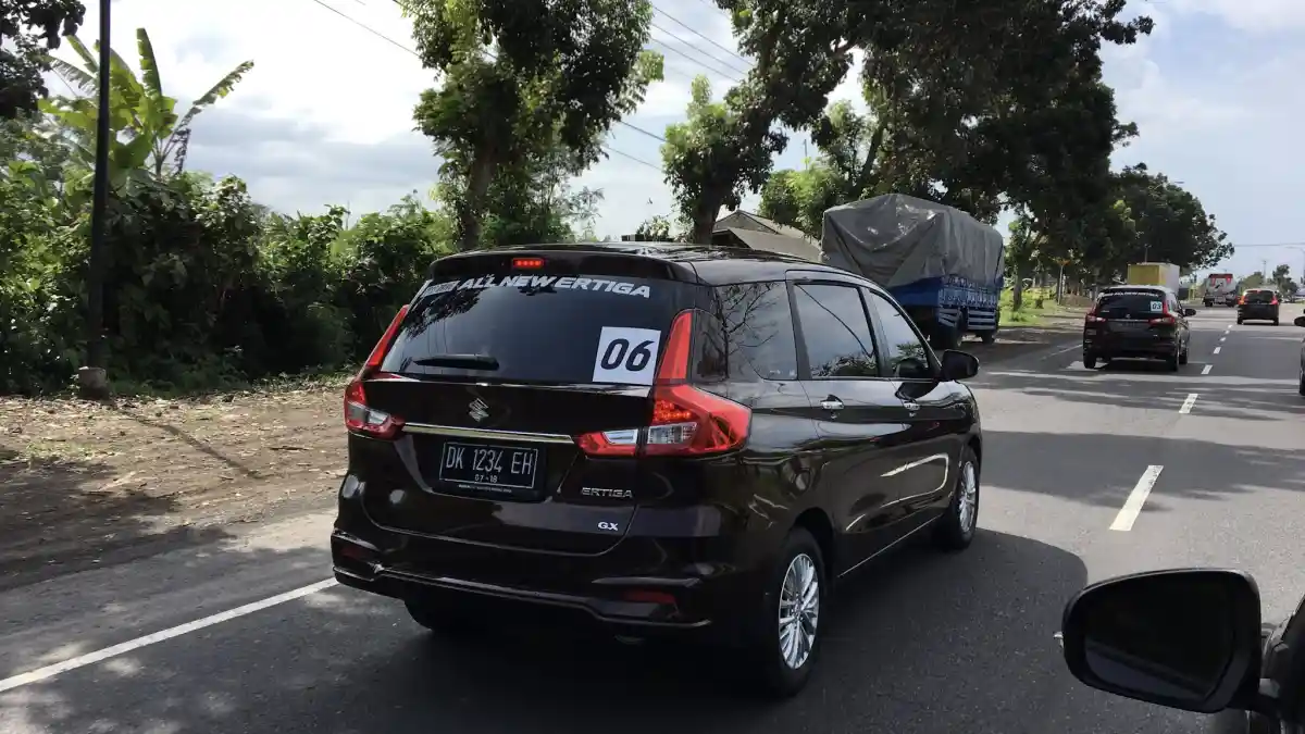 Foto - Konsumsi BBM Suzuki All New Ertiga Di Atas 26 KM/Liter!
