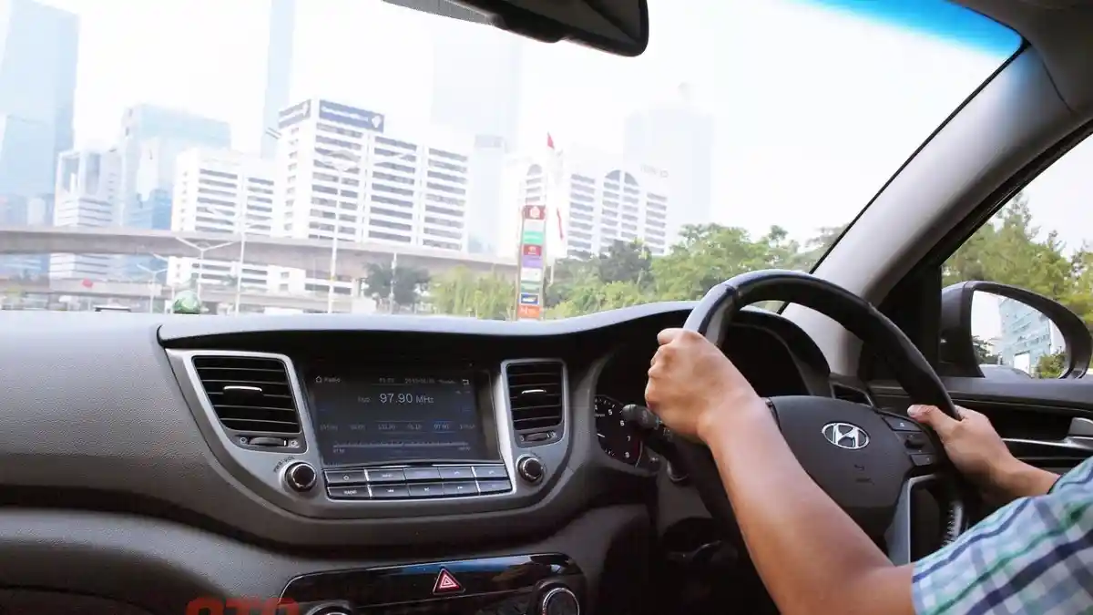 Tips - Cara Agar Tetap Bugar Mengemudi Meski Berpuasa, Perhatikan Asupan Sahur dan Berbuka