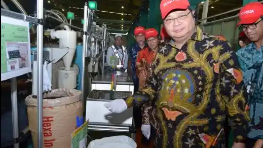 Foto - Toyota Vios Dan Yaris Kini Pakai Material Plastik Lokal, Atas Imbauan Kemenperin