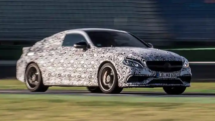 Berita - Mercedes-AMG C63 Coupe Tertangkap Kamera Saat Pengetesan Di Sirkuit