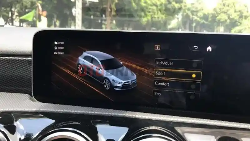 Foto - First Drive: Mercedes-Benz A 200 Progressive Line