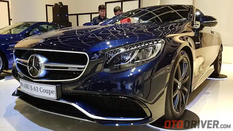Berita - GALERI: Mercedes-AMG S 63 Coupe (16 FOTO)