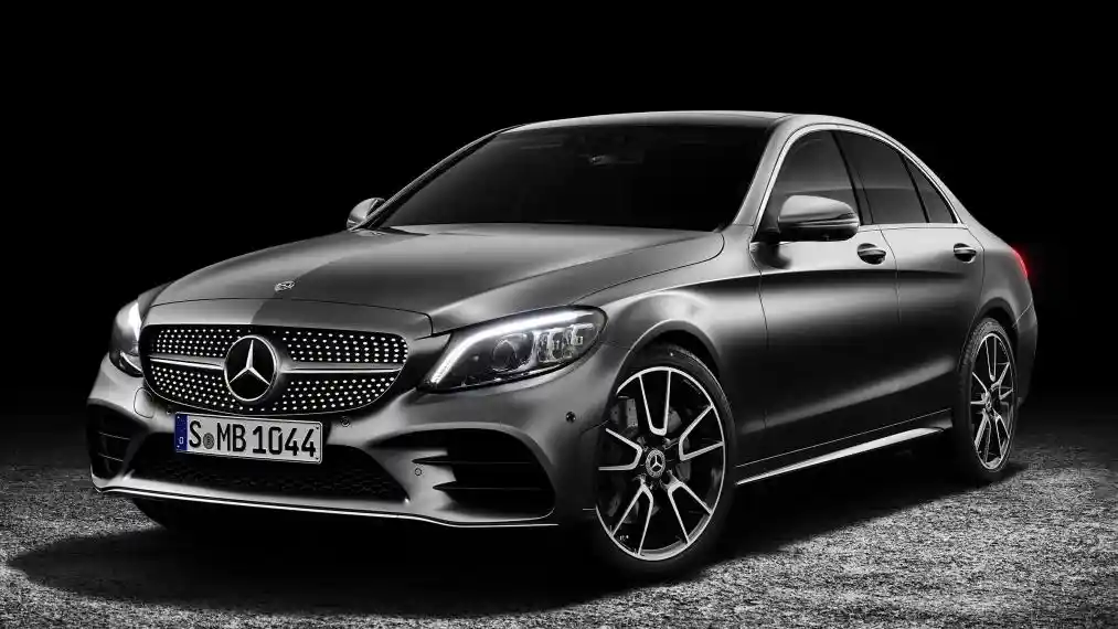 Berita - Mercedes-Benz Dan AMG Racik C-Class Facelift nan Segar