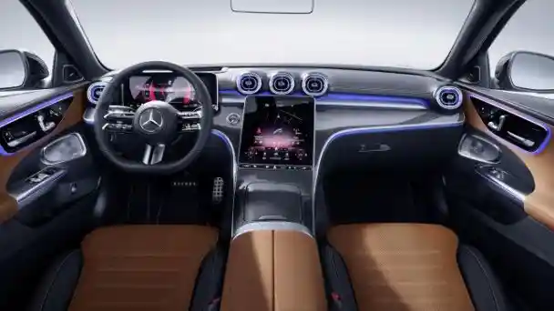 Foto - Mercedes-Benz C-Class Generasi Terbaru Resmi Debut Dunia