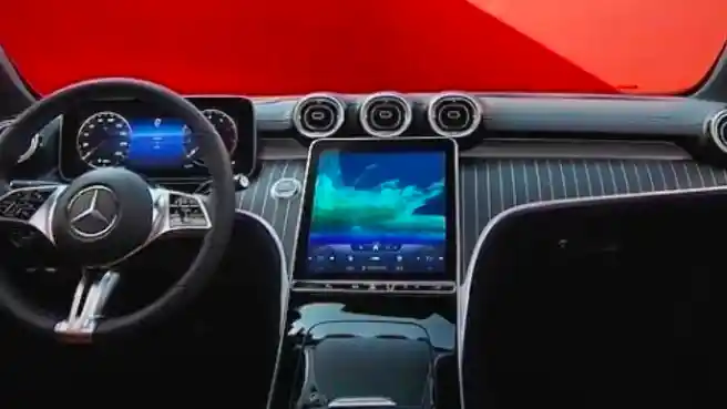 Foto - Mercedes-Benz Bakal Tinggalkan Mesin Konvensional