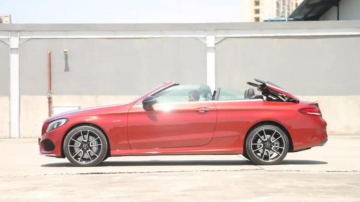 Foto - FIRST DRIVE: Mercedes-Benz AMG C43 2017