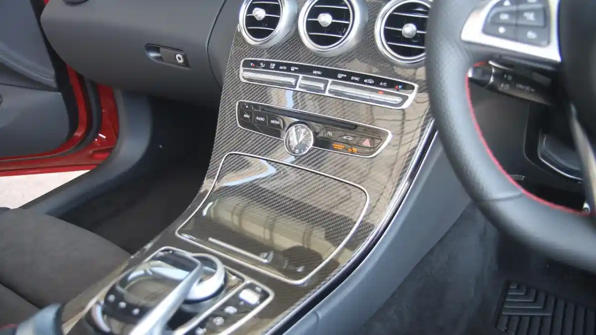 Foto - FIRST DRIVE: Mercedes-Benz AMG C43 2017