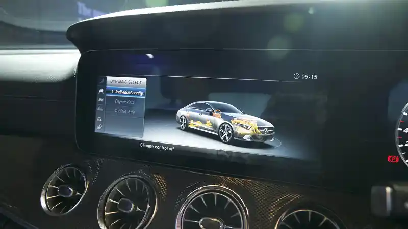 Foto - FIRST DRIVE: Mercedes-Benz New CLS 350 AMG Line 2018