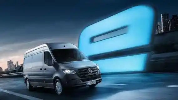 Foto - Mercedes-Benz Rilis Van Listrik, Simak Spesifikasinya