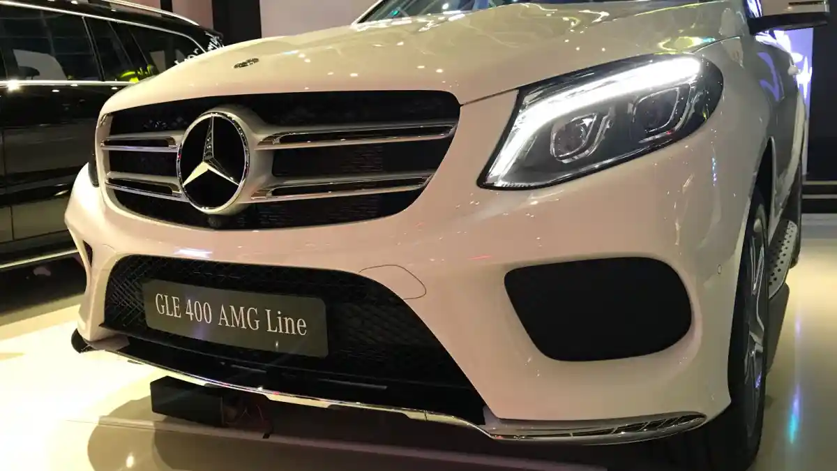 Berita - Geely Resmi Menjadi Pemilik Saham Mercedes-Benz