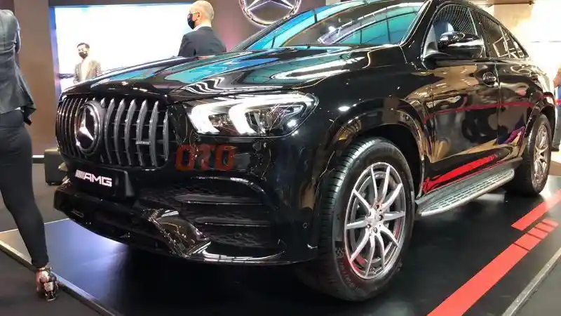 Foto - Mercedes-AMG GLE53 Mengaspal Di Indonesia