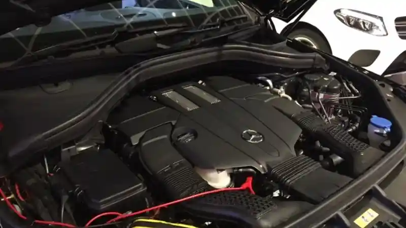 Foto - First Drive: Mercedes-Benz GLS 400 AMG Line 2018