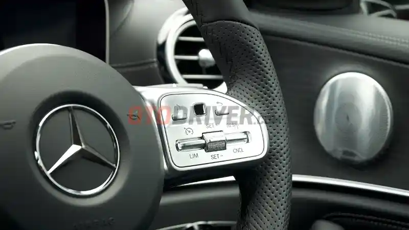 Foto - FIRST DRIVE: Mercedes-Benz New E 350 EQ Boost AMG Line 2019