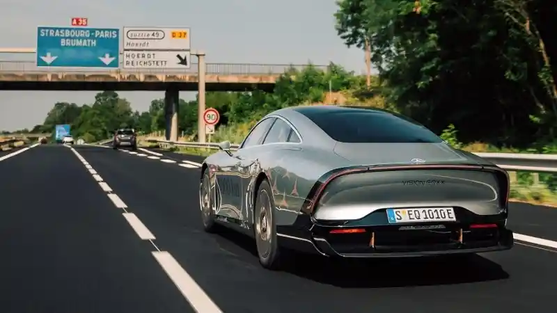 Foto - Mungkin Ini Dia Mobil Listrik Dengan Jarak Tempuh Terjauh Saat Ini