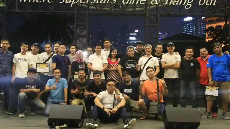 Foto - Mercedes-Benz W202 Club Indonesia Mantapkan Rencana Touring