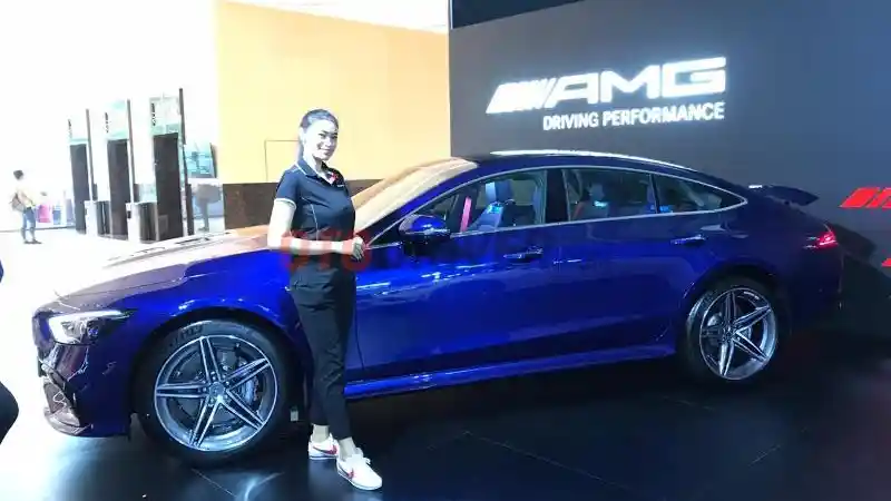 Foto - Daftar Harga MERCEDES-BENZ Terbaru (April 2020)